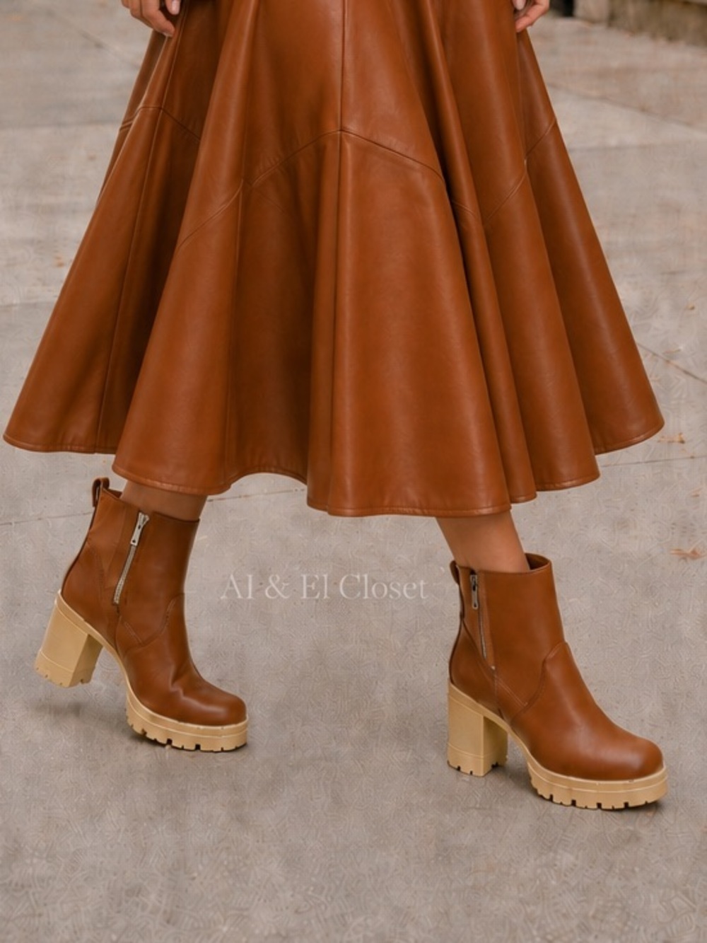 Sorel Caribou X Heel Chelsea Waterproof Ankle Boots Tawny Buff Size 11 NWB